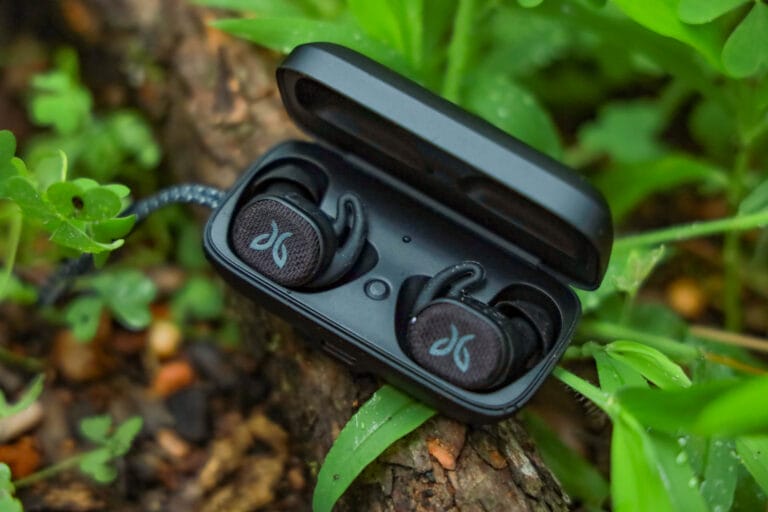 Jaybird Vista 2 wireless earbuds
